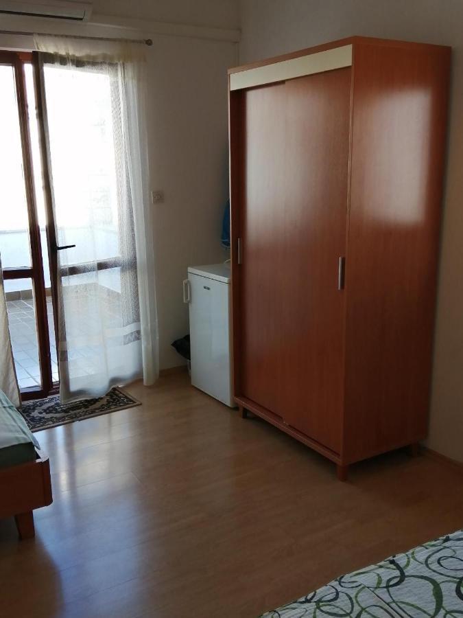 Maribela Apartments 特罗吉尔 外观 照片